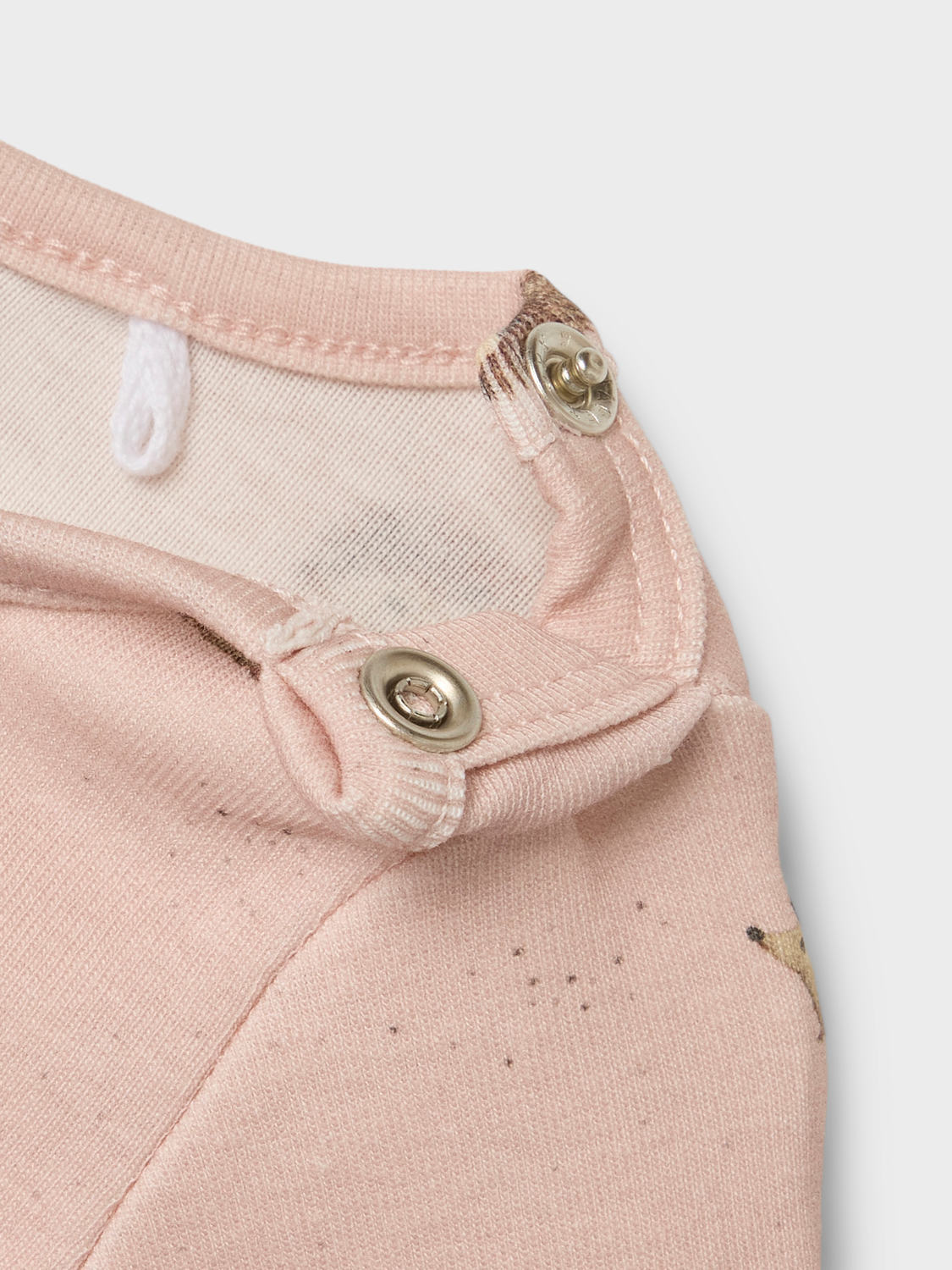 model_shot-detail