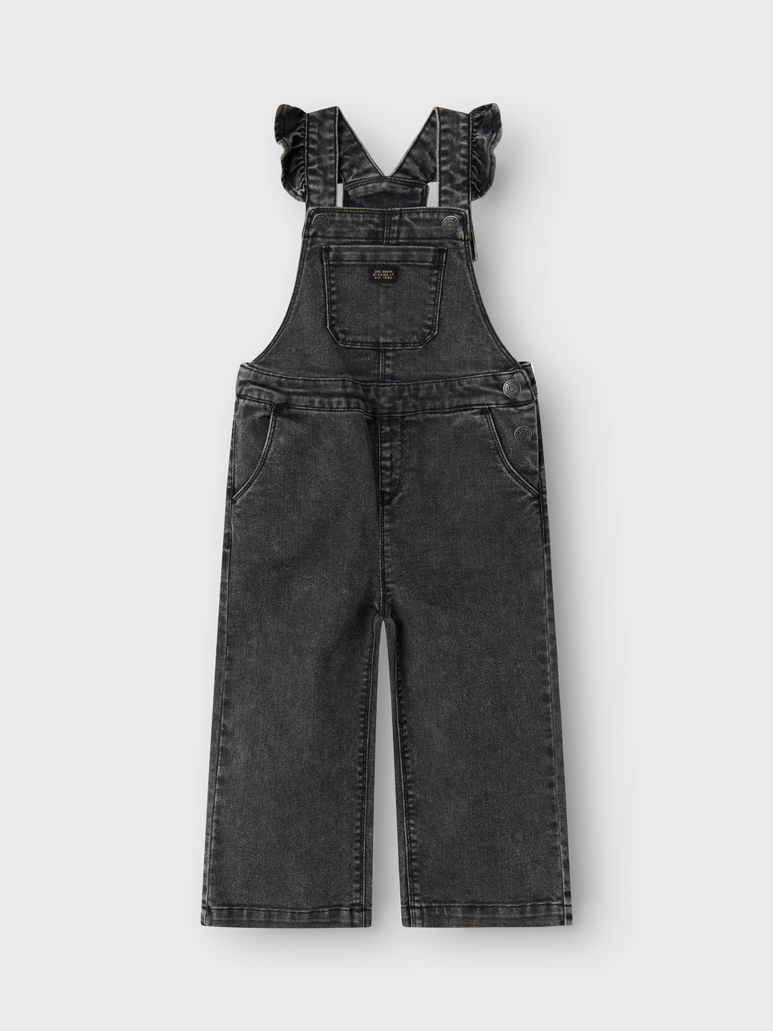 model_shot-front