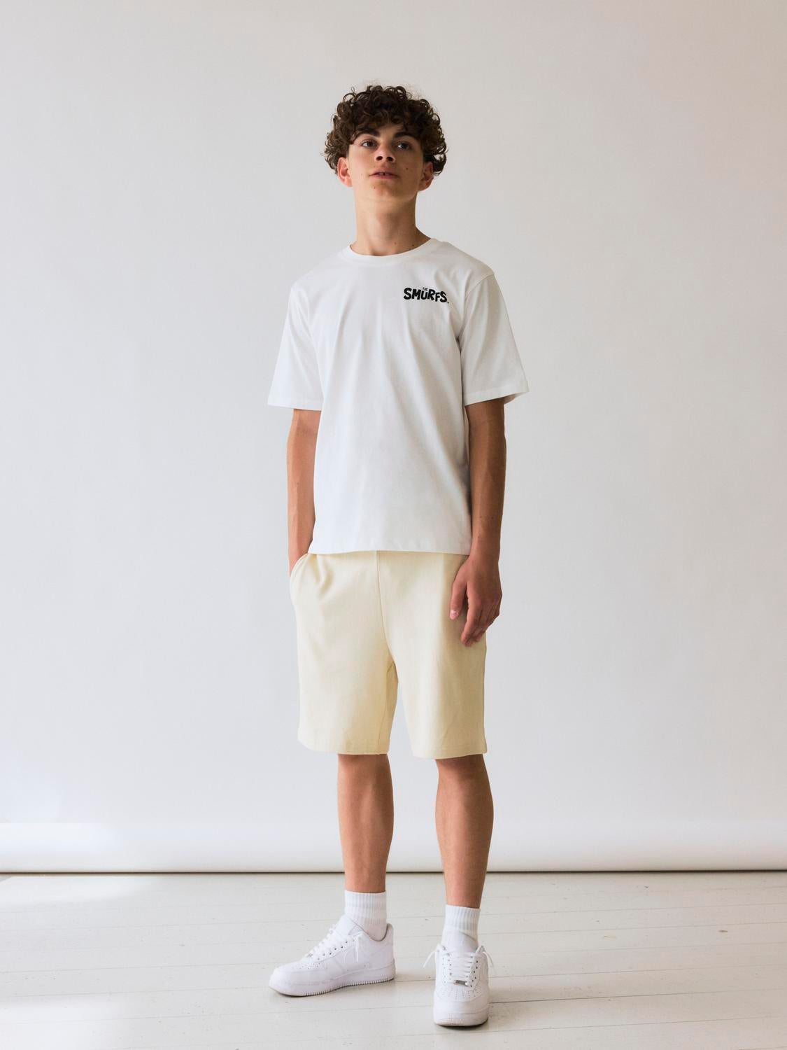 model_shot-detail